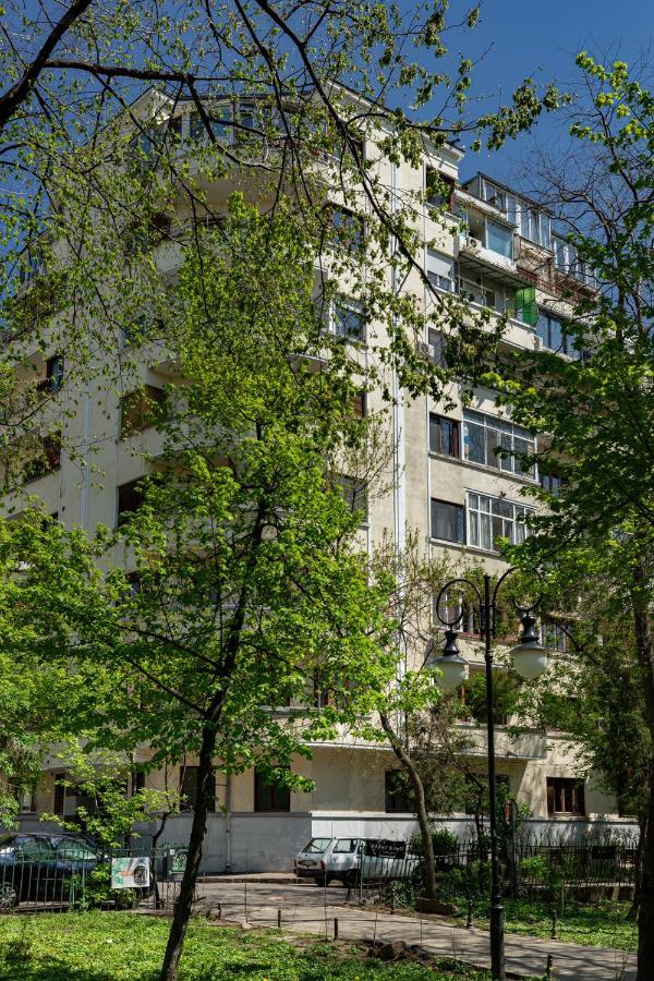Апартаменты Qult - The Renaissance Affair Бухарест Экстерьер фото